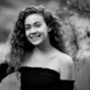 Meet your Posher, Jolie